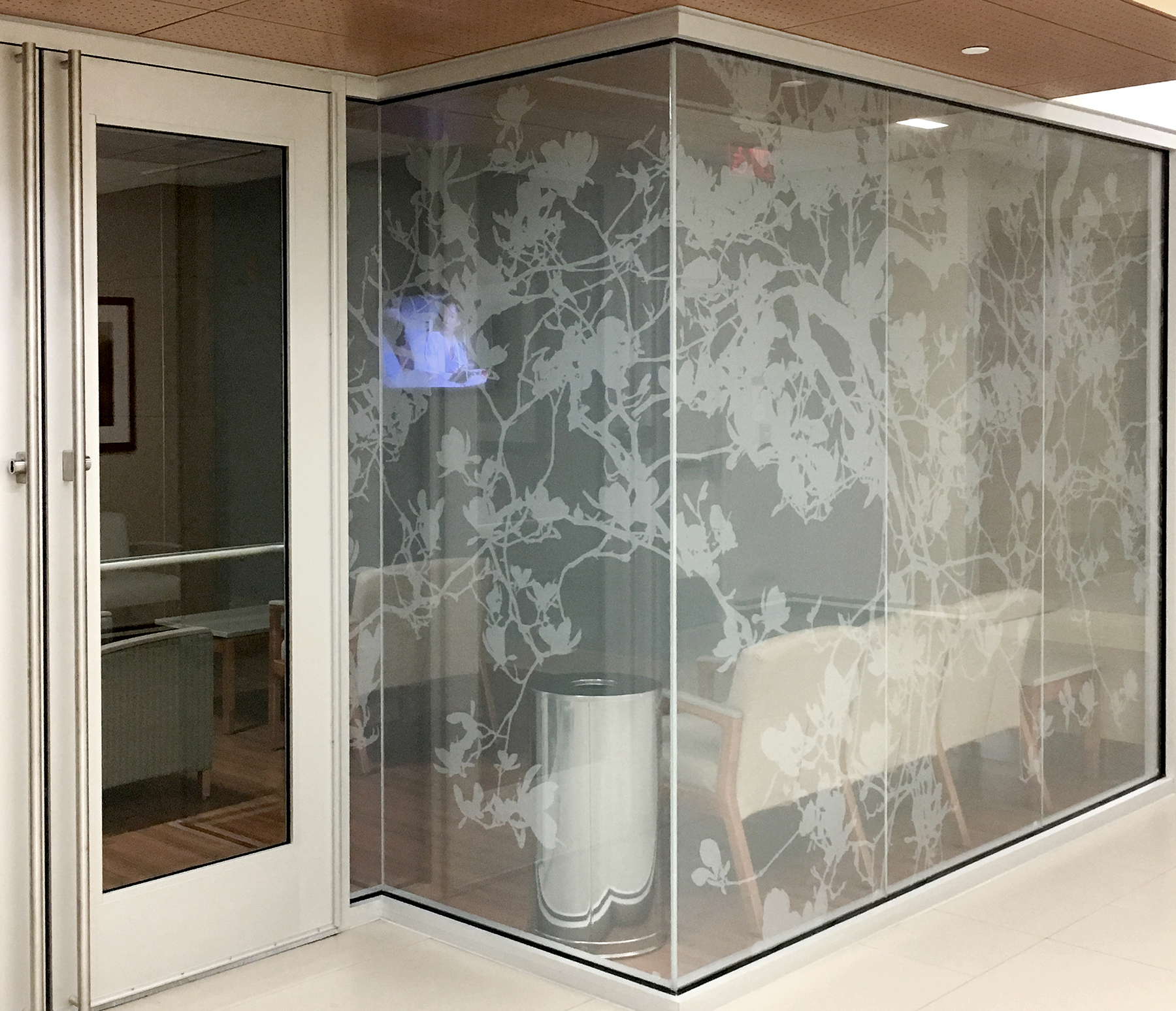 CaseStudy_UCHC-SliderPics_0003_Storefront-WoWMagnolias